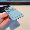 CHANEL 刺繍ロゴスマホケース ライトブルー