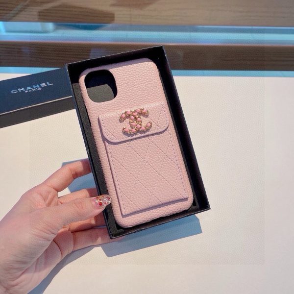 CHANEL 刺繍ロゴスマホケース ピンクブルー