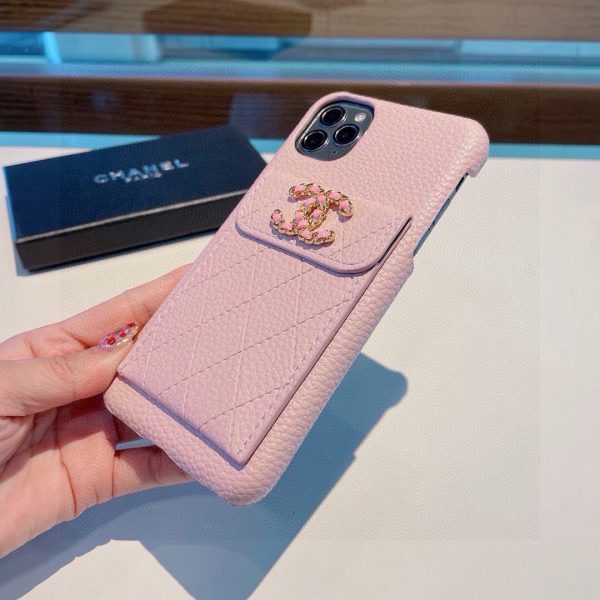 CHANEL 刺繍ロゴスマホケース ピンクブルー