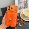 CHANEL チェーン付きスマホケース オレンジ