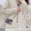 13434372773064756 CHANEL チェーン付きスマホケース ブラック