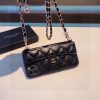 13434372774890275 CHANEL チェーン付きスマホケース ブラック