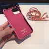 CHANEL チェーン付きスマホケース ピンクブラック