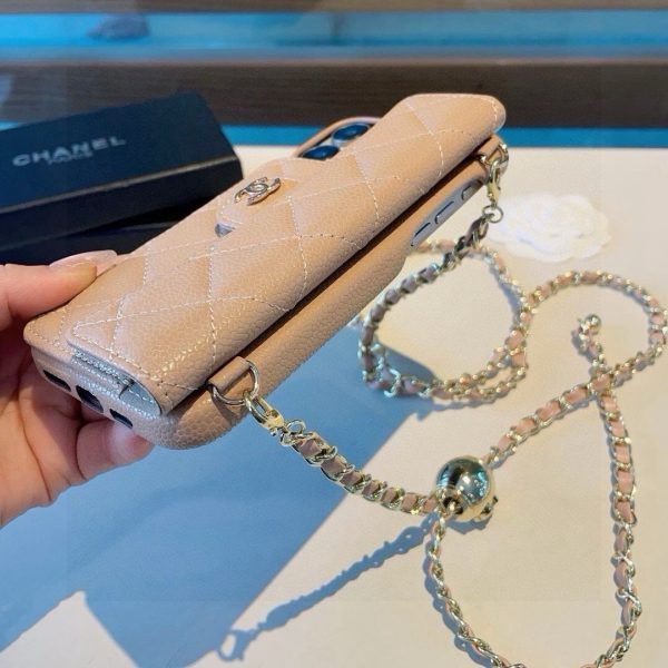 CHANEL ロングウォレット風スマホケース オレンジベージュ