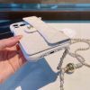 CHANEL ロングウォレット風スマホケース ホワイト