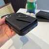 PRADA ヌメ革スマホケース ブラック