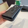 PRADA ヌメ革スマホケース ブラック