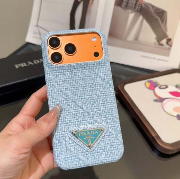 13434374580756990 PRADA 編み込みスマホケース ライトブルーオレンジ