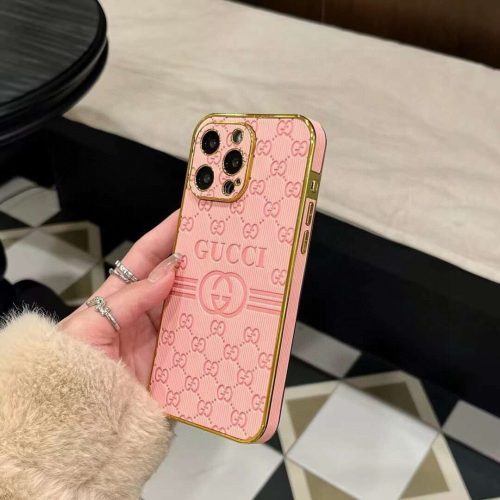 13434382756355248 GUCCI エンボススマホケース ピンク