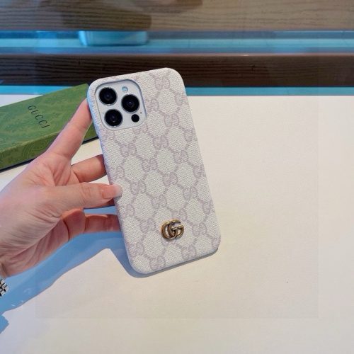 13434382911382195 GUCCI GG柄スマホケース ブラウン