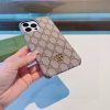 GUCCI GG柄スマホケース ブラウン
