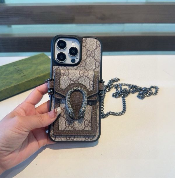 GUCCI GG柄チェーンケース ベージュ