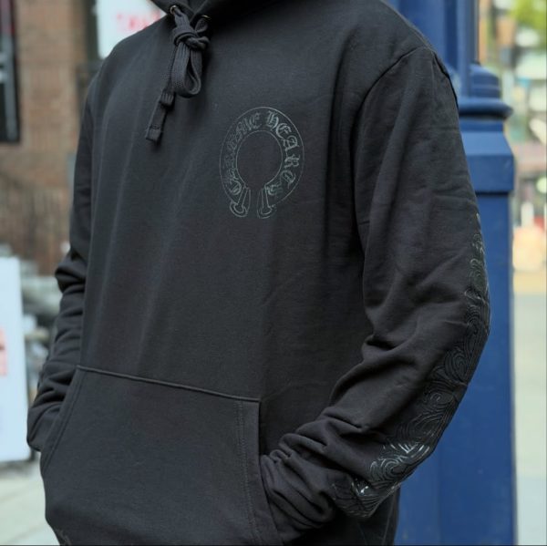 CHROME HEARTS パーカー ブラック スリーブプリント