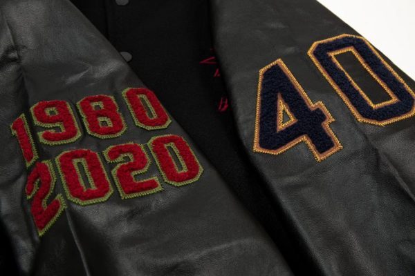 Stussy ベースボールジャケット 地球刺繍 ブラック