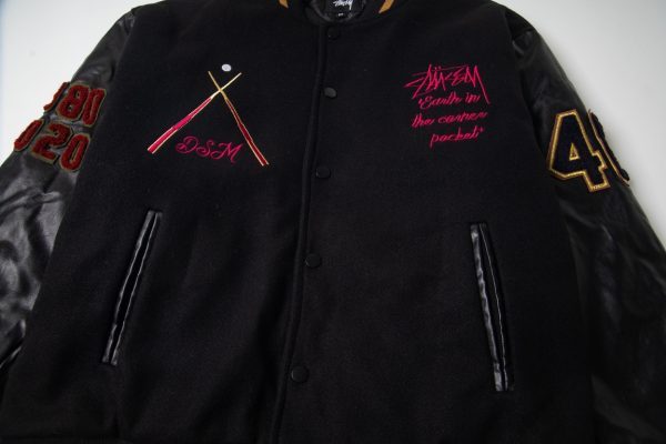 Stussy ベースボールジャケット 地球8ボール刺繍 ブラック