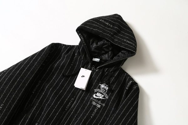 Stussy×Nike フードジャケット ストライプ ブラック