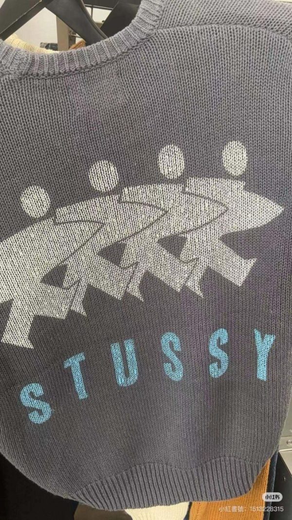 Stussy セーター 背面ロゴ刺繍 グレー