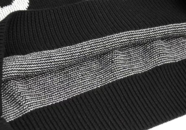 Stussy セーター 背面グラフィック ブラック