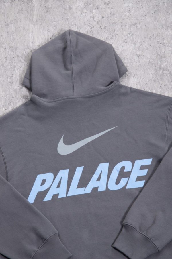 Nike×Palace パーカー 背面PALACEプリント マルチカラー