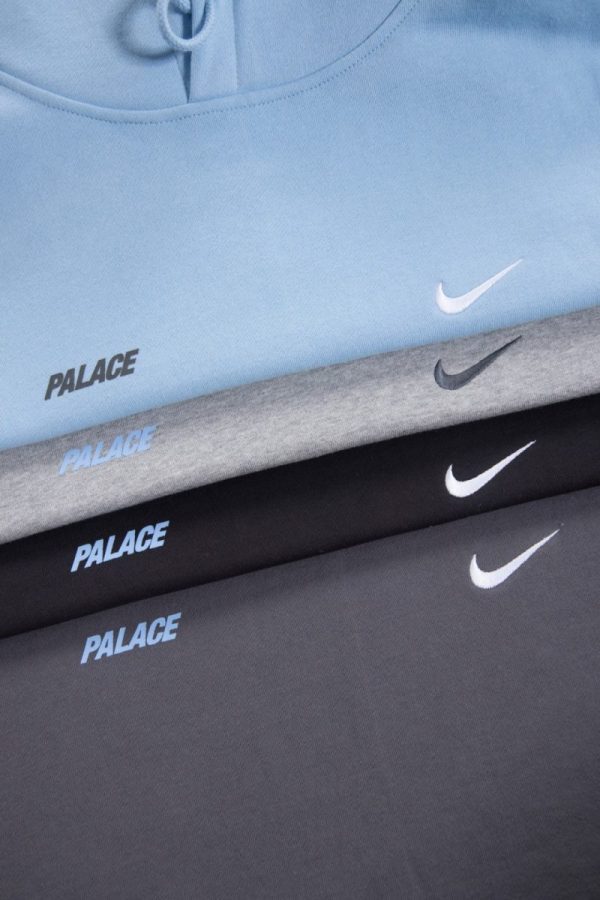 Nike×Palace パーカー 背面PALACEプリント マルチカラー
