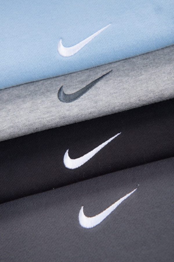 Nike×Palace パーカー 背面PALACEプリント マルチカラー
